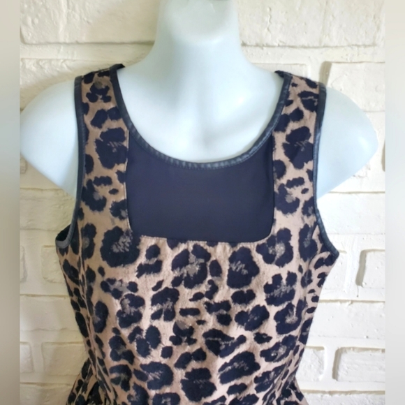 Kensie Leopard Animal Print Jacquard Fit & Flare Cocktail Dress Size XS Black - Picture 4 of 11